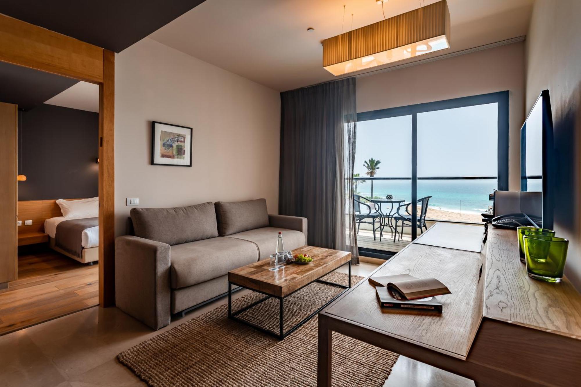 Jacob Sea Life Nahariya Hotel Exterior photo