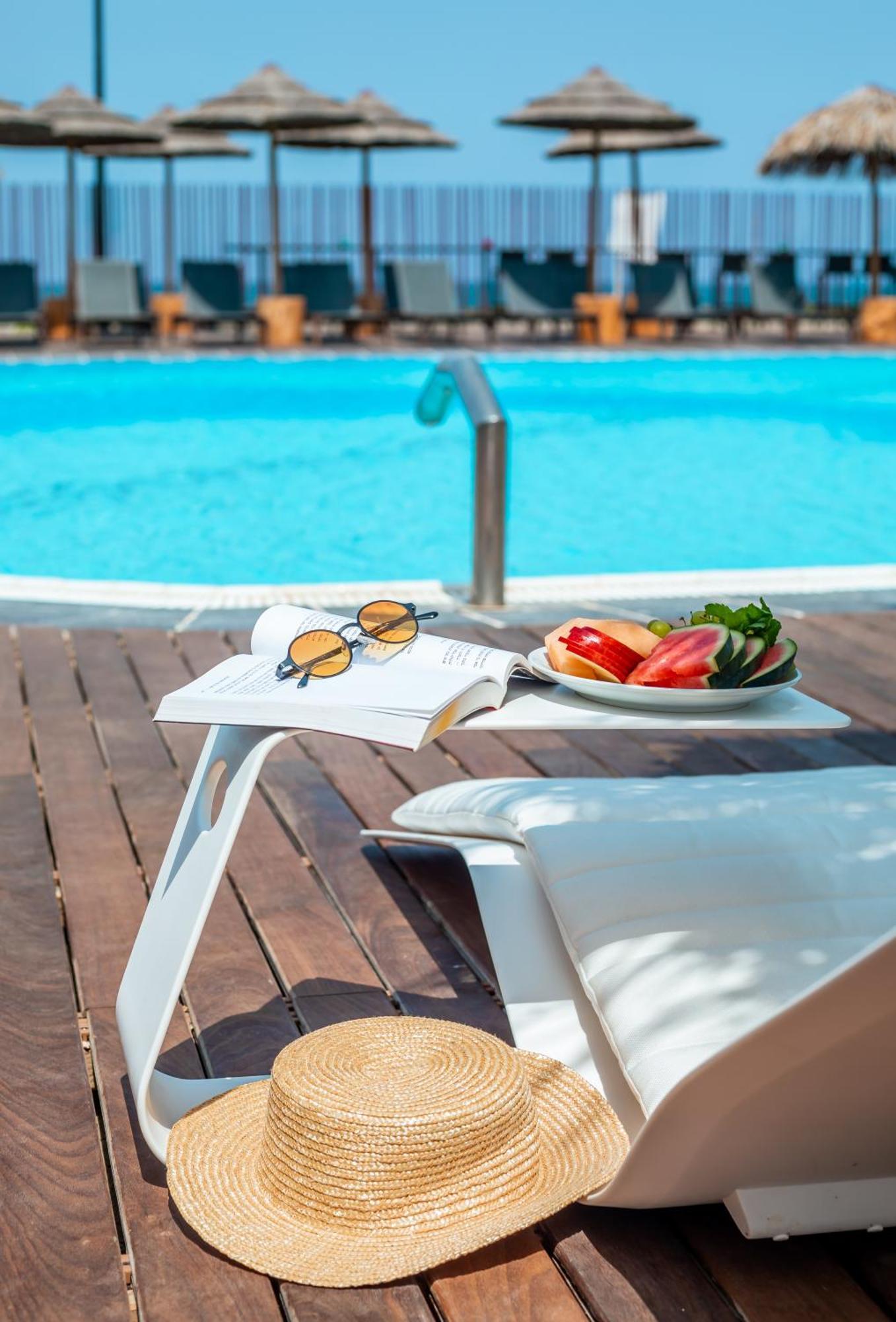 Jacob Sea Life Nahariya Hotel Exterior photo