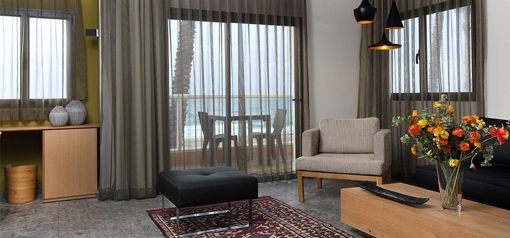 Jacob Sea Life Nahariya Hotel Exterior photo